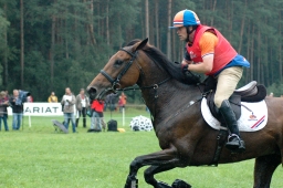 luhmuehlen-2011_euro-181-jpg