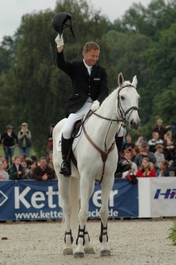 luhmuehlen-2012_marius-verabschiedung-025-jpg