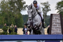 luhmuehlen-2015_cci4159