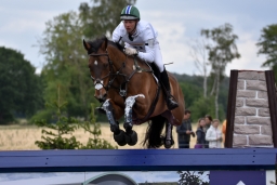 luhmuehlen-2015_cci4200