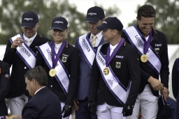 luhmuehlen-european-eventing-2019-medal-040-jpg