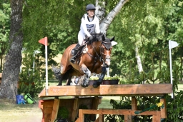 2025-06-luhmuehlen-4xc-142